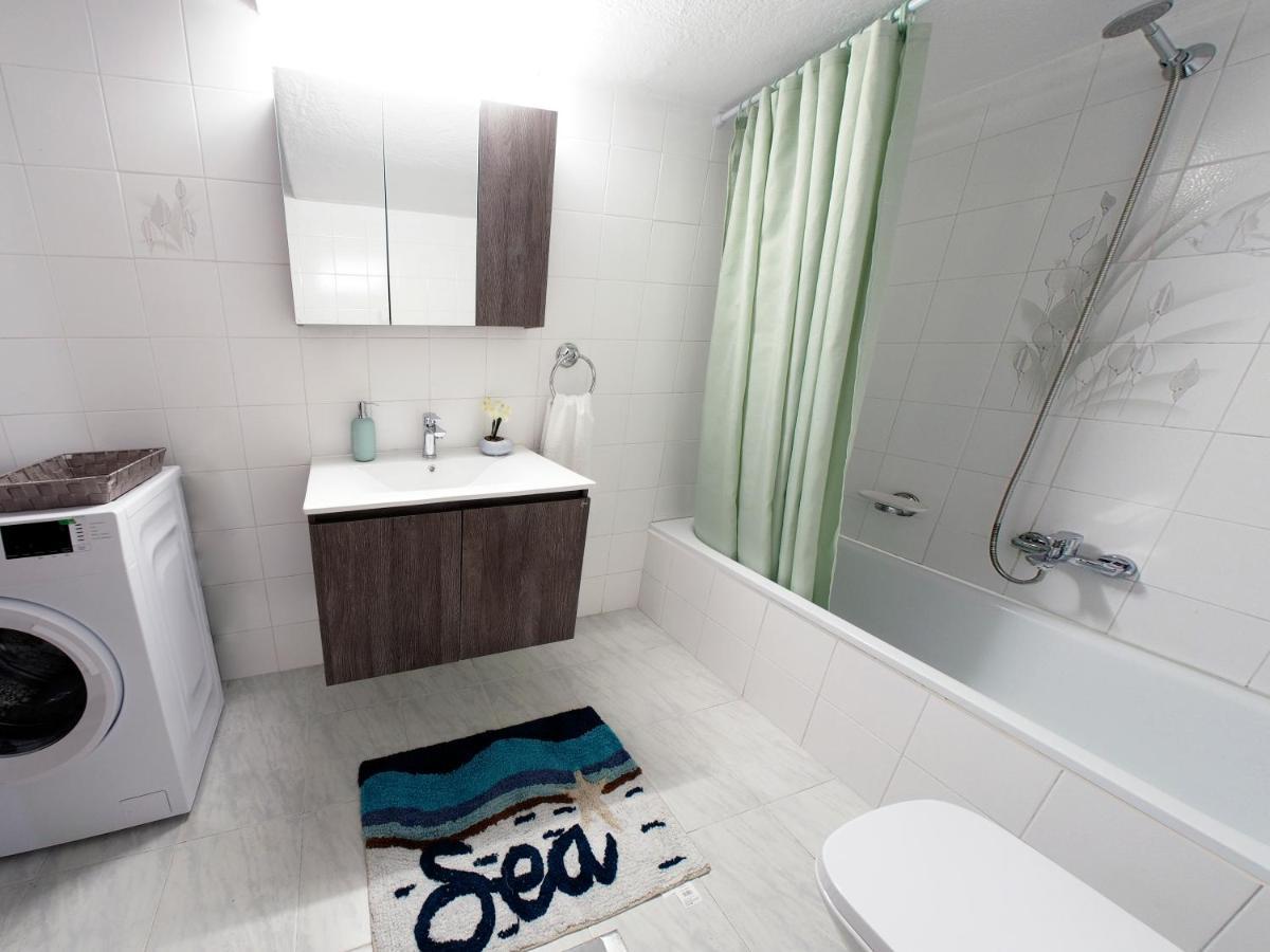 Indigo Apartment, Неа-Міханіона Екстер'єр фото